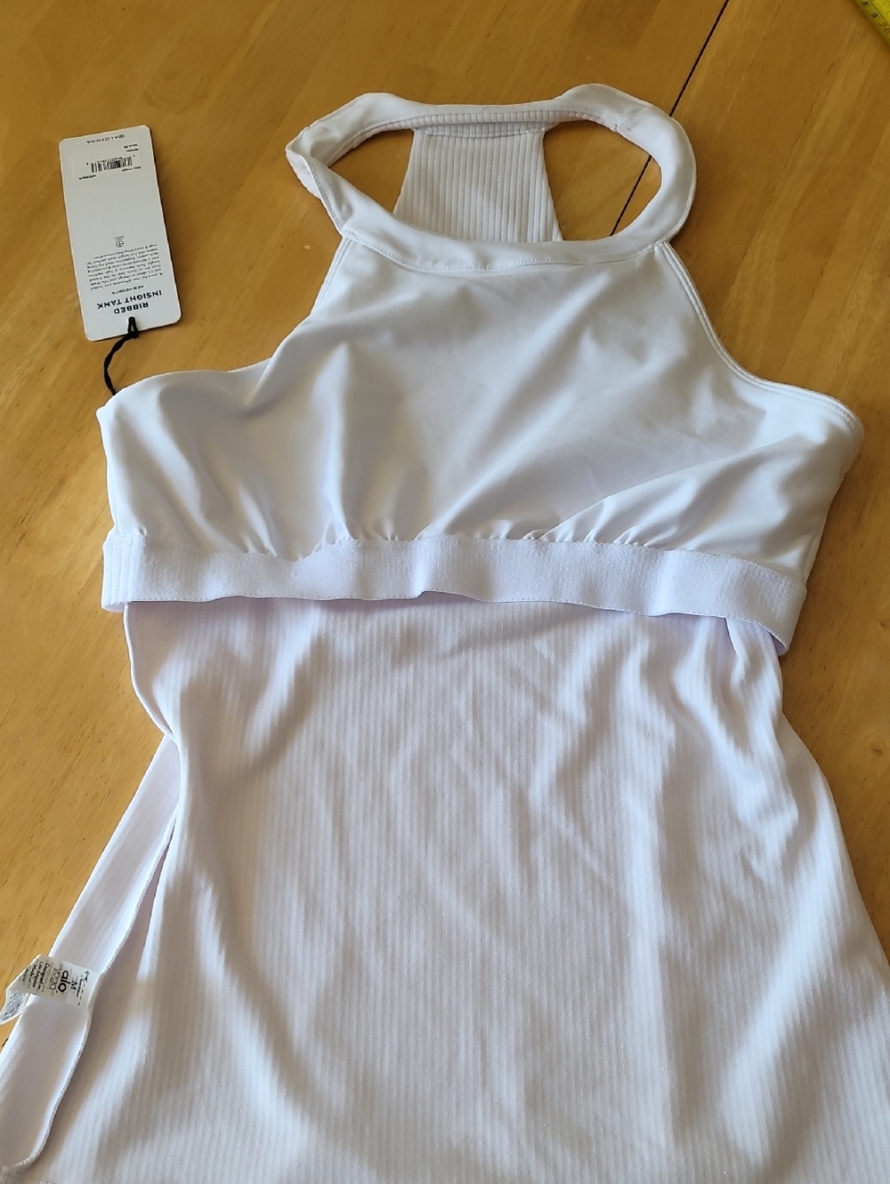 ALO Yoga Ribbed Insight Tank - Picture 12 of 12